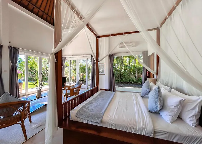 Villa The Backyard Bingin: Private Beach-view Mansion For Events Uluwatu (Bali)
